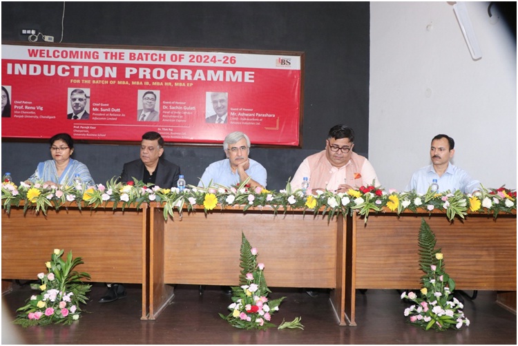 यूनिवर्सिटी बिजनेस स्कूल, पंजाब यूनिवर्सिटी, चंडीगढ़ ने मंगलवार, 9 जुलाई, 2024 को अपने एमबीए कोर्सों के लिए इंडक्शन प्रोग्राम आयोजित किया।